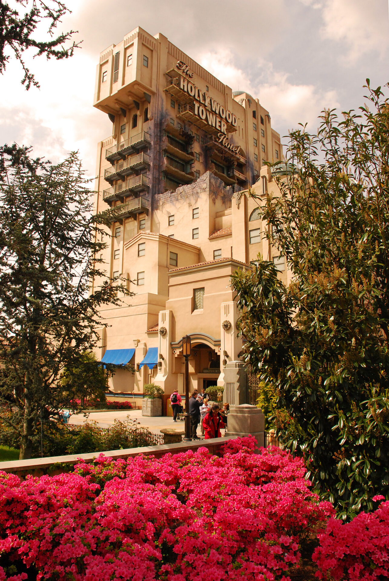 Disneyland Paris Walt Disney Studios Park Tower of Terror Hollywood Tower Hotel Drop Tower Haunted House