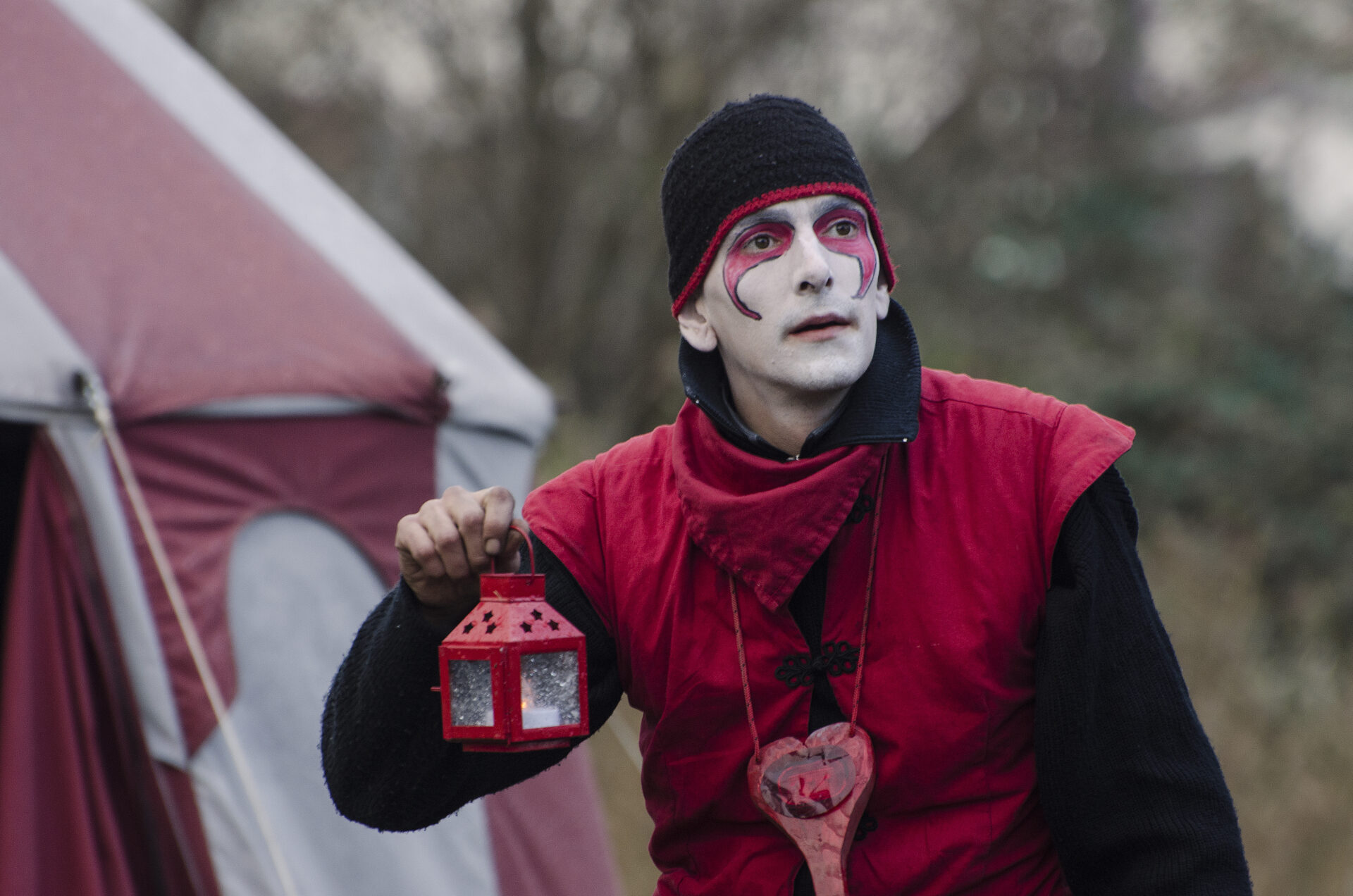 Mid Winter Fair Archeon clown jester 3
