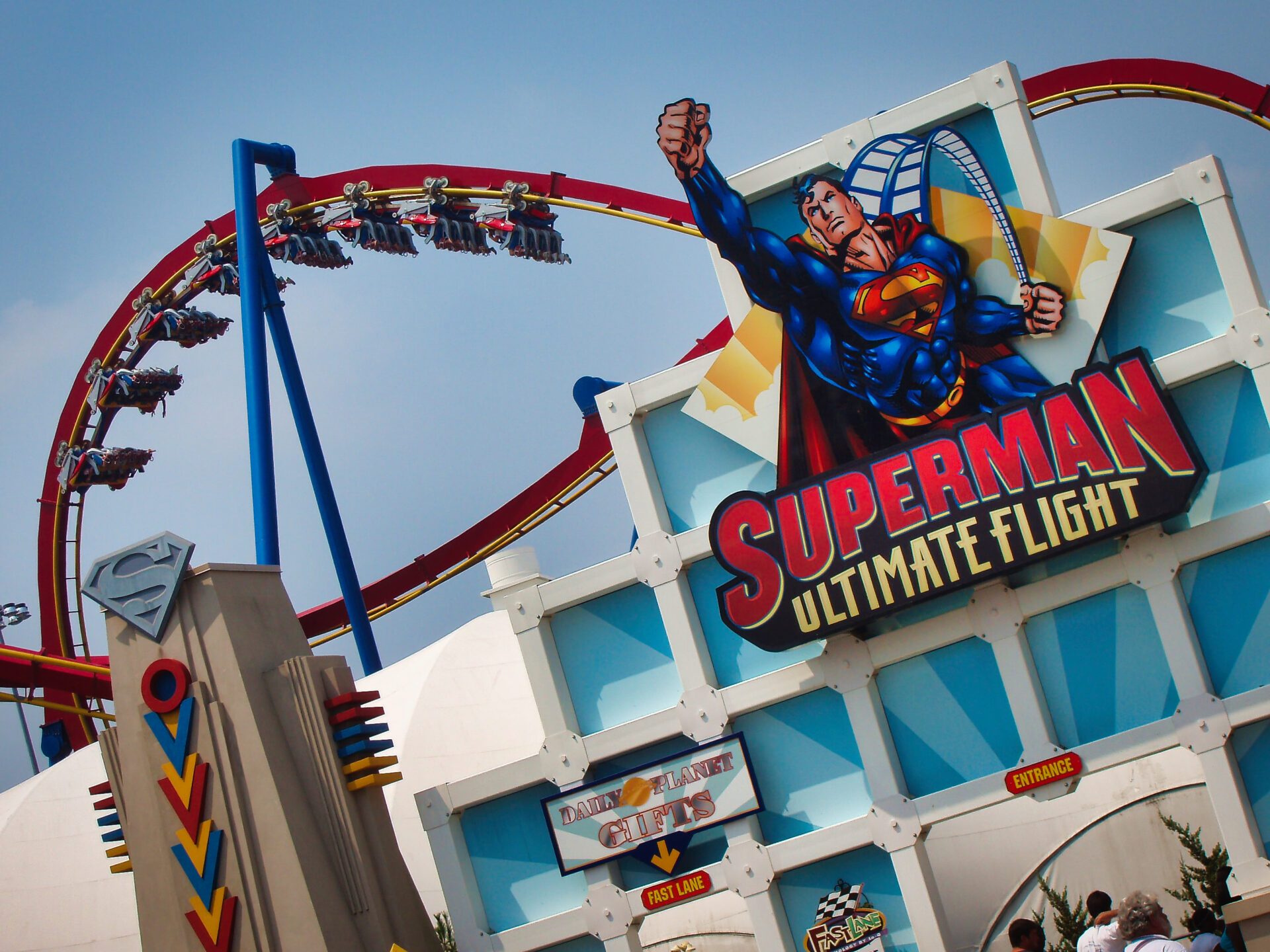 Six Flags Great Adventure New Jersey Superman The Ultimate Flight Flying Coaster Train Sign Entrance